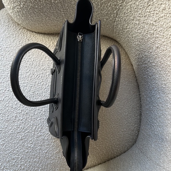 MICRO LUGGAGE HANDBAG IN DRUMMED CALFSKIN
BLACK - Picture 7 of 12